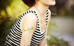 国模李莉私拍超大尺度